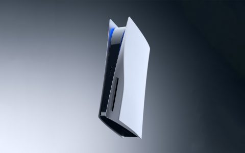 PS5 da GameStop: bundle disponibili oggi pomeriggio [LINK]